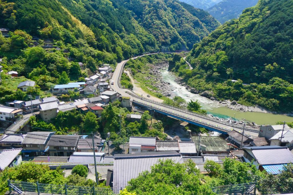 高知県吾川郡仁淀川町名野川