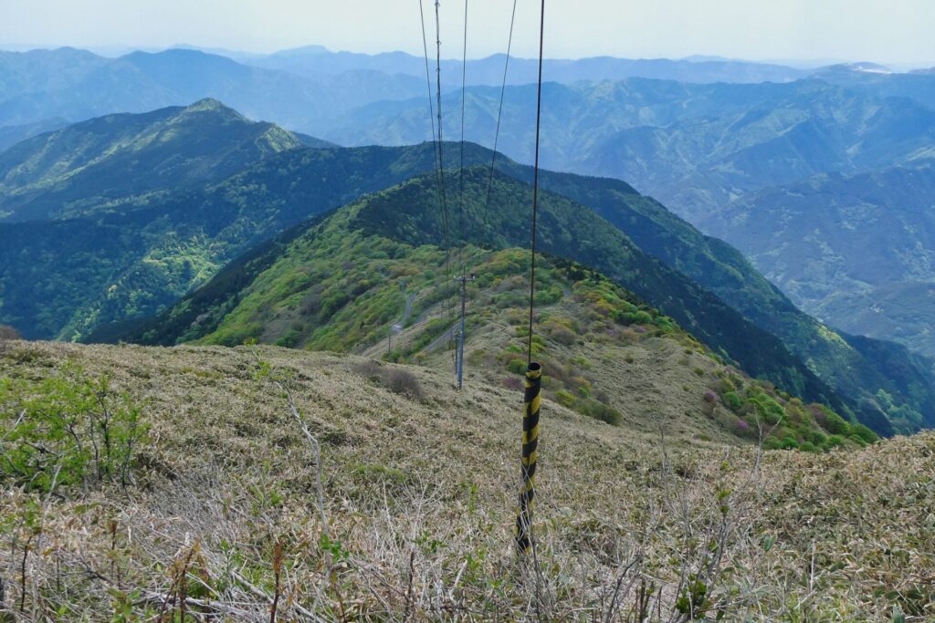 山頂への道路