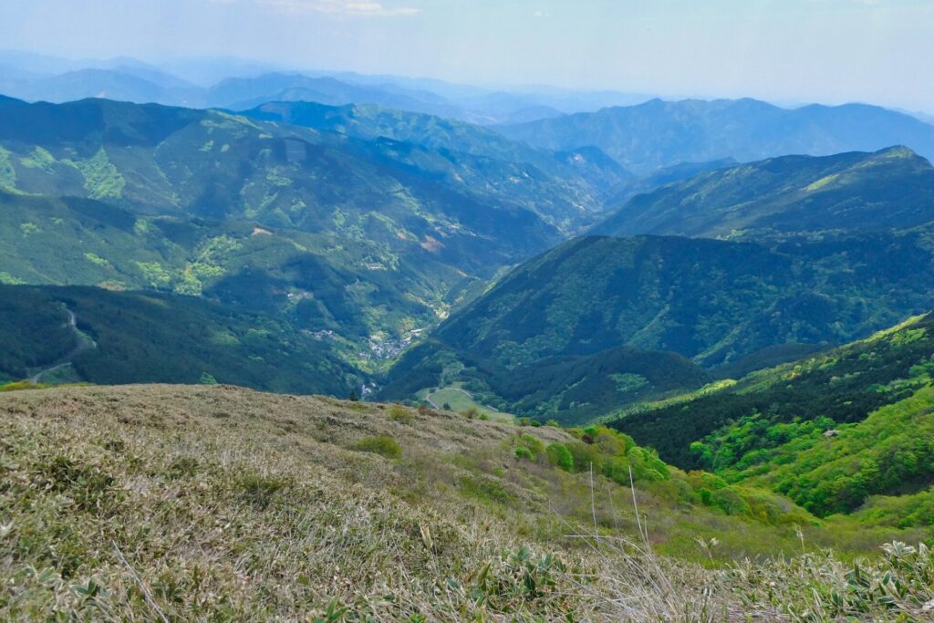 明神山から吾川スカイパーク方面